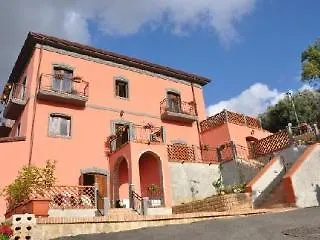 Red Sant'elia 4*